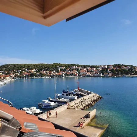 Eagle View Apartman Tisno