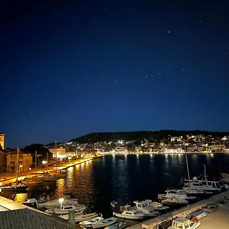 Eagle View * Tisno
