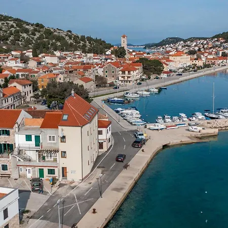 Eagle View Apartman Tisno
