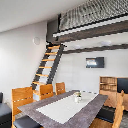 Apartman Eagle View